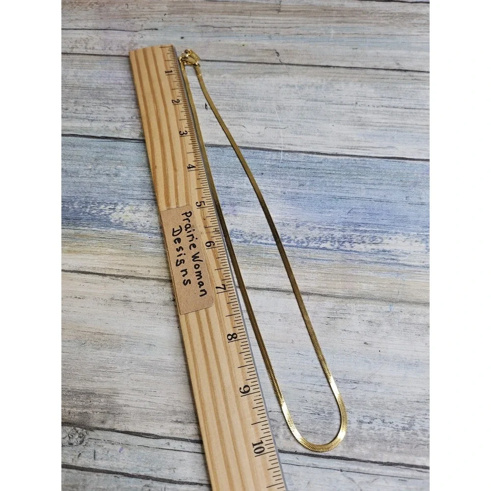 Zara Signed Classic Herringbone Chain Necklace Gold‎ Tone 20